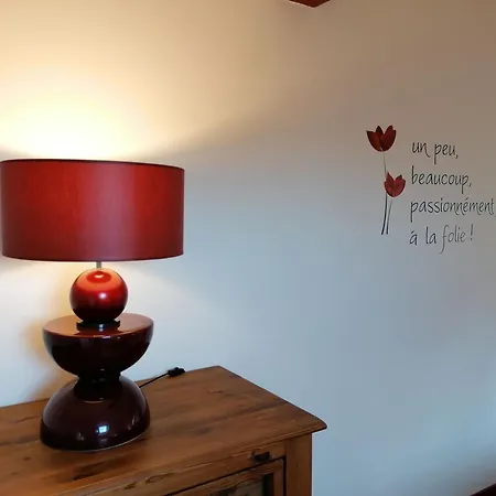 L'echanson Nyaraló *