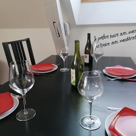 L'echanson בית נופש Saint-Jean-sur-Mayenne